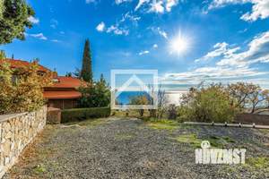 Дом 315м&sup2;, 2-этажный, участок 30 сот.  