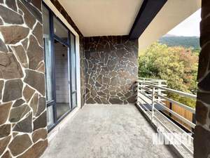 Коттедж 175м&sup2;, 2-этажный, участок 6 сот.  