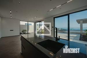 Дом 290м², 3-этажный, участок 5 сот.  