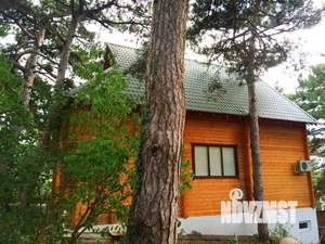 Дом 320м², 3-этажный, участок 15 сот.  