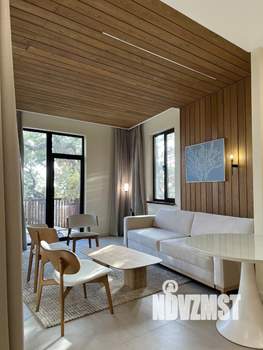 Дом 267м&sup2;, 3-этажный, участок 4 сот.  