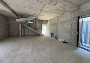 Дом 219м², 2-этажный, участок 3 сот.  