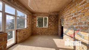 Дом 312м&sup2;, 3-этажный, участок 6 сот.  