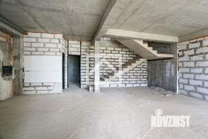 Таунхаус 216м&sup2;, 2-этажный, участок 2 сот.  