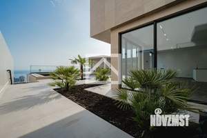 Дом 290м², 3-этажный, участок 5 сот.  