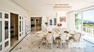 Дом 890м², 3-этажный, участок 20 сот.  