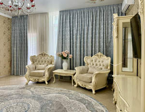 Дом 185м&sup2;, 2-этажный, участок 3 сот.  