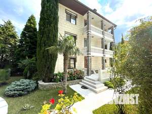 Дом 267м&sup2;, 3-этажный, участок 86 сот.  