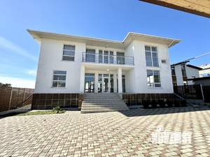 Дом 440м², 3-этажный, участок 6 сот.  