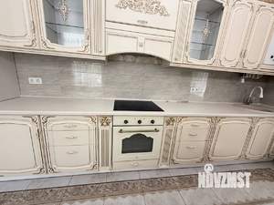 Дом 185м&sup2;, 2-этажный, участок 4 сот.  