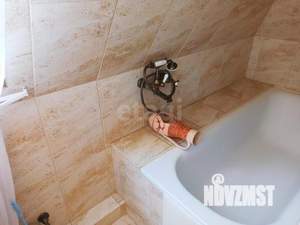 Дом 198м&sup2;, 5-этажный, участок 3 сот.  