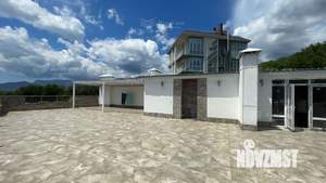 Дом 850м², 4-этажный, участок 23 сот.  