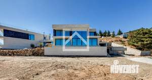 Дом 423м&sup2;, 2-этажный, участок 20 сот.  