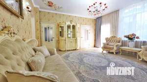 Дом 185м², 2-этажный, участок 3 сот.  