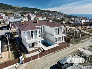 Дом 440м², 2-этажный, участок 6 сот.  