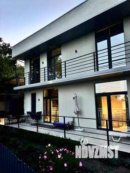 Дом 140м², 2-этажный, участок 4 сот.  