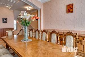 Дом 545м², 4-этажный, участок 10 сот.  