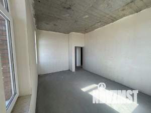 Дом 190м&sup2;, 3-этажный, участок 5 сот.  