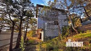 Дом 200м&sup2;, 3-этажный, участок 3 сот.  