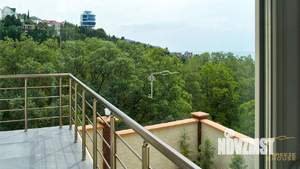 Дом 280м&sup2;, 2-этажный, участок 8 сот.  