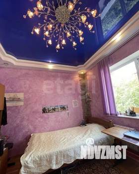 Дом 240м², 3-этажный, участок 8 сот.  
