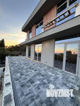 Дом 170м&sup2;, 2-этажный, участок 4 сот.  