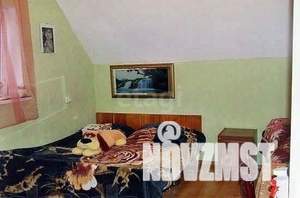 Дом 130м&sup2;, 2-этажный, участок 4 сот.  