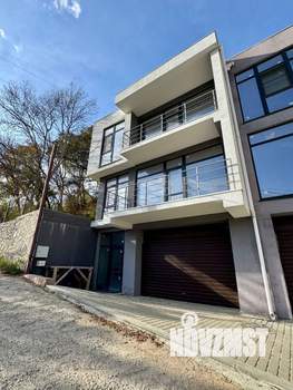 Таунхаус 147м², 2-этажный, участок 1 сот.  