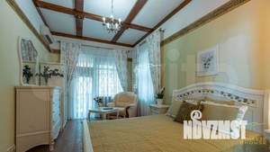 Коттедж 528м², 3-этажный, участок 45 сот.  
