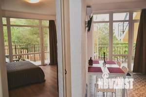 Дом 447м&sup2;, 3-этажный, участок 4 сот.  