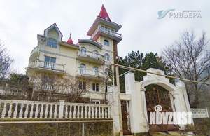 Дом 544м², 4-этажный, участок 6 сот.  