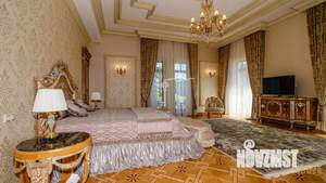 Дом 1140м², 3-этажный, участок 30 сот.  