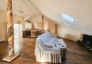 Дом 299м², 2-этажный, участок 0 сот.  