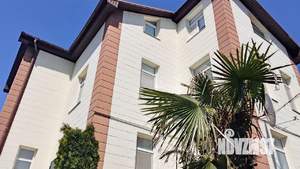 Дом 325м&sup2;, 3-этажный, участок 15 сот.  