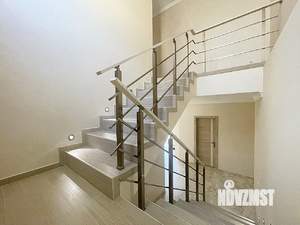 Коттедж 250м&sup2;, 2-этажный, участок 4 сот.  