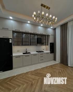 Дом 400м², 2-этажный, участок 8 сот.  