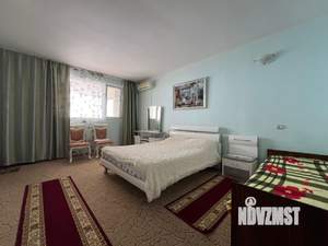 Дом 275м², 3-этажный, участок 1 сот.  