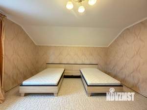 Дом 354м&sup2;, 4-этажный, участок 6 сот.  