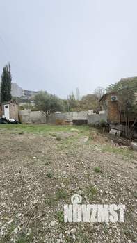 Дом 217м&sup2;, 3-этажный, участок 6 сот.  