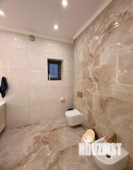 Дом 290м&sup2;, 2-этажный, участок 5 сот.  