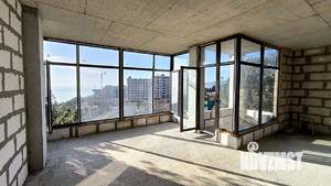 Дом 200м&sup2;, 3-этажный, участок 2 сот.  