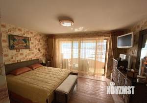 Таунхаус 140м², 5-этажный, участок 1 сот.  