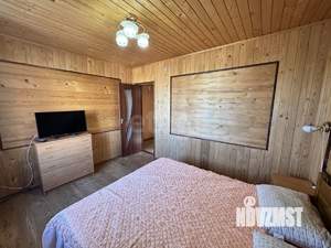 Дом 80м&sup2;, 2-этажный, участок 6 сот.  