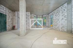 Дом 230м², 2-этажный, участок 8 сот.  