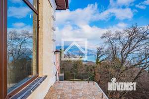 Коттедж 300м&sup2;, 3-этажный, участок 6 сот.  