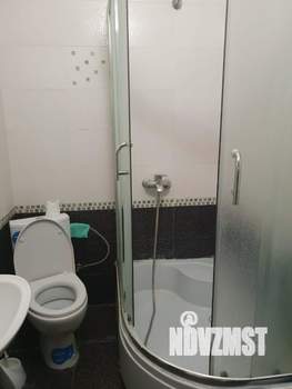 Дом 280м², 3-этажный, участок 1 сот.  