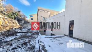 Дом 600м&sup2;, 3-этажный, участок 10 сот.  