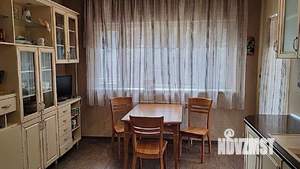 Дом 207м², 3-этажный, участок 4 сот.  