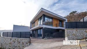 Дом 167м&sup2;, 2-этажный, участок 4 сот.  