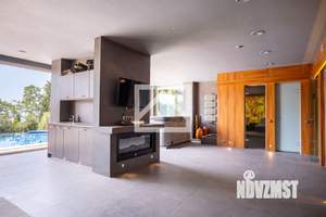 Дом 564м&sup2;, 5-этажный, участок 8 сот.  